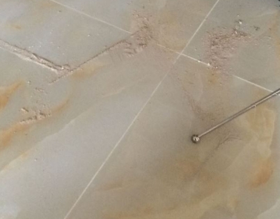 大兴瓷砖空鼓维修公司分享粘合剂选择不当在瓷砖铺贴过程中可能导致以下问题